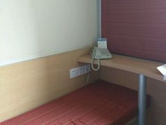 -宜必思酒店(大连中山广场店)