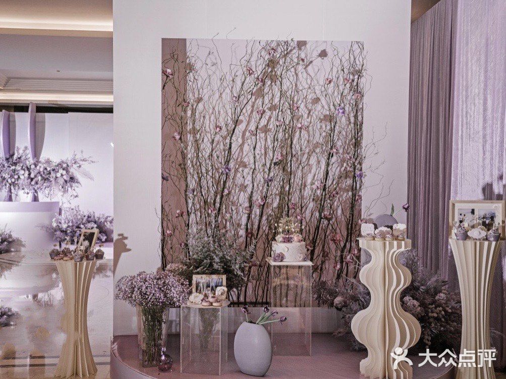 交作业啦～超级喜欢的高级淡紫唯美配色[调皮][调皮]
