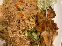 -玛格萝妮比萨屋(四平店)