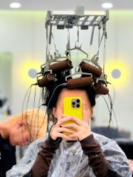 -HAIR HERE造型
