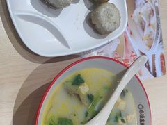 -小杨生煎(浦江欢乐颂店)