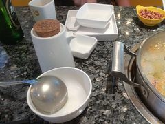 -一席地·本地鸡窝·杭帮鸡火锅(萧山银隆百货店)