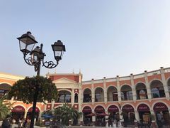 -佛罗伦萨小镇广佛名品奥特莱斯(疏港路店)