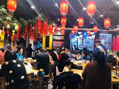 大堂-满园烤鸭·春饼(华强广场店)