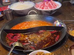 -萍姐火锅·公路夜市(武汉首店)