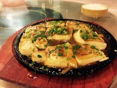 -年辉渔村·非遗传承餐厅(新丰江店)