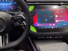 -上海星瀚奔驰4S店(红柳路店)