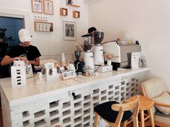 -3hills Cafe 三丘咖啡(新河北路店)