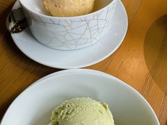 桂花小香薯冰淇淋-新荣记(西溪湿地店)