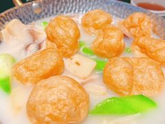 鱼腐杂菇汤-大鸽饭(体育西路店)