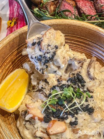 为了黑松露烩饭!!要去这家花园Brunch无数次