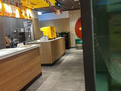 -麦当劳(百联西郊购物中心店)