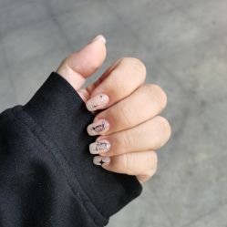 -尤米一站式美甲美睫