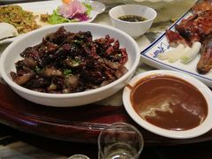 -蔼若春.传承三十年云南菜(金碧公园店)