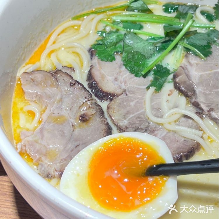 免税城超划算的店|草本浓汤一碗养生