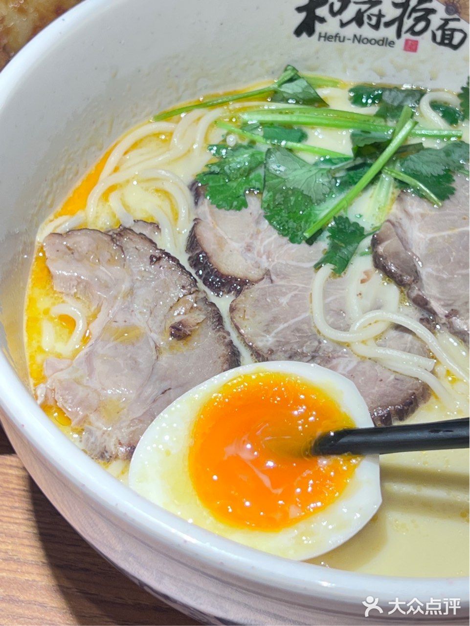 免税城超划算的店｜草本浓汤一碗养生