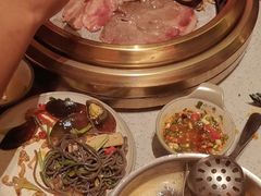 -钱小奴创意自助餐厅·山野黑猪肉畅吃(苏州昆山招商花园城店)