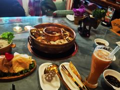 野生竹荪土鸡锅-慢丽江·云南野生菌土鸡锅(付家庄店)