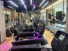 -威克健身游泳(万菱汇店)