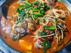 -哈尼梯田美食土菜馆