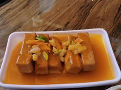 -隔壁老王·家常云南菜(花巷店)