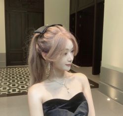-AYO SALON