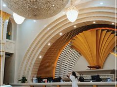 -碧中海汤泉汗蒸酒店