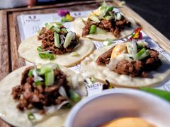 -The ROOF (通盈中心店)