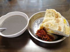 -88号小吃店·经典云南菜·地道纳西美食