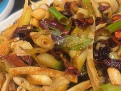 -瑞杰烧烤店·24小时营业(山东路店)
