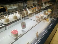 面包甜点陈列柜-超港·蛋糕面包(芜湖步行街店)