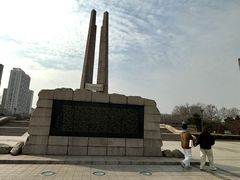 -唐山抗震纪念碑广场