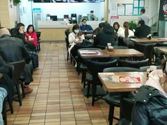 -李先生牛肉面大王(北京站售票厅餐厅)