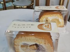 芒果芋泥浮云卷-薇薇安千层蛋糕(望海店)