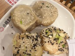 -小杨生煎(金山百联购物中心3楼店)