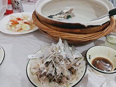 -天乐农家鱼头王(天目湖店)