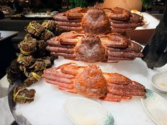 -雍容荟活帝王蟹活龙虾自助(苏宁旗舰店)