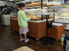 面包甜点陈列柜-一鸣真鲜奶吧(益乐路店)