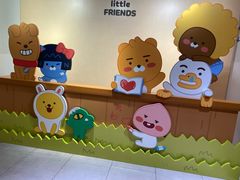 -KAKAO FRIENDS(弘大店)