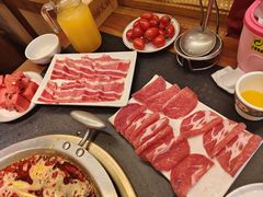 -沸炉重庆老火锅(军事博物馆店)