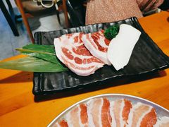 猪梅花肉-咕咕站韩国料理(紫金港店)