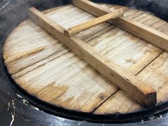 -山城家常菜铁锅炖鱼