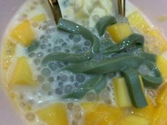 -甜心妈妈·榴莲星级糖水(北京路总店)