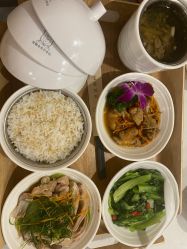 -宝媛会月子中心(越秀店)