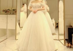 点击看大图 -GRACE KELLY婚纱与礼服(北京店)