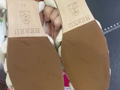 -爱革·洗衣改衣·洗鞋修鞋·洗包修包·奢侈品护理(缤谷广场店)