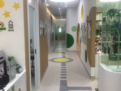 -菲越企鹅眼科(龙湖天街店)