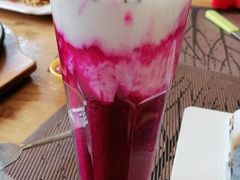 火龙果酸奶-冲浪熊西餐厅(南戴河店)