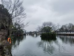 -绍兴东湖风景区