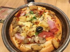 -必胜客(WOW中心城店)
